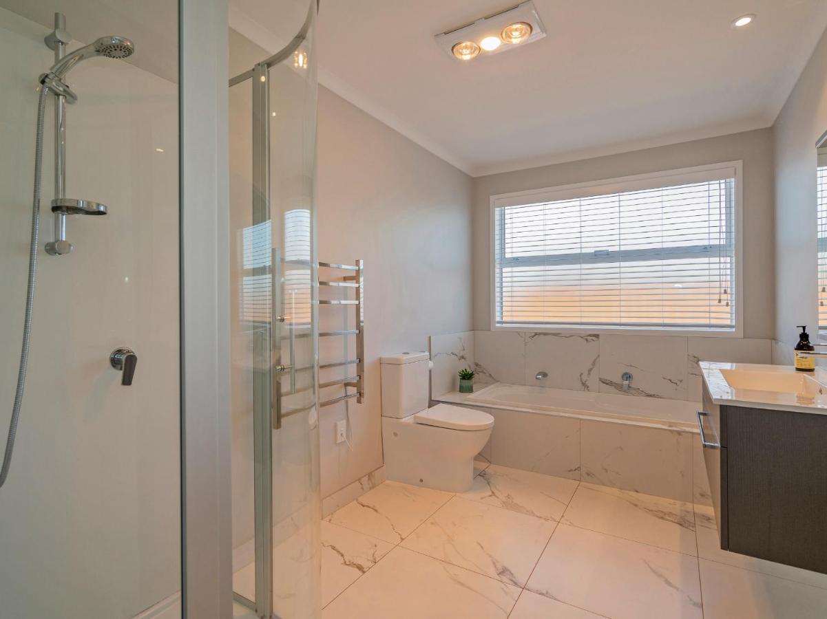 Modern Beach Pad - Whitianga Holiday Home Buitenkant foto